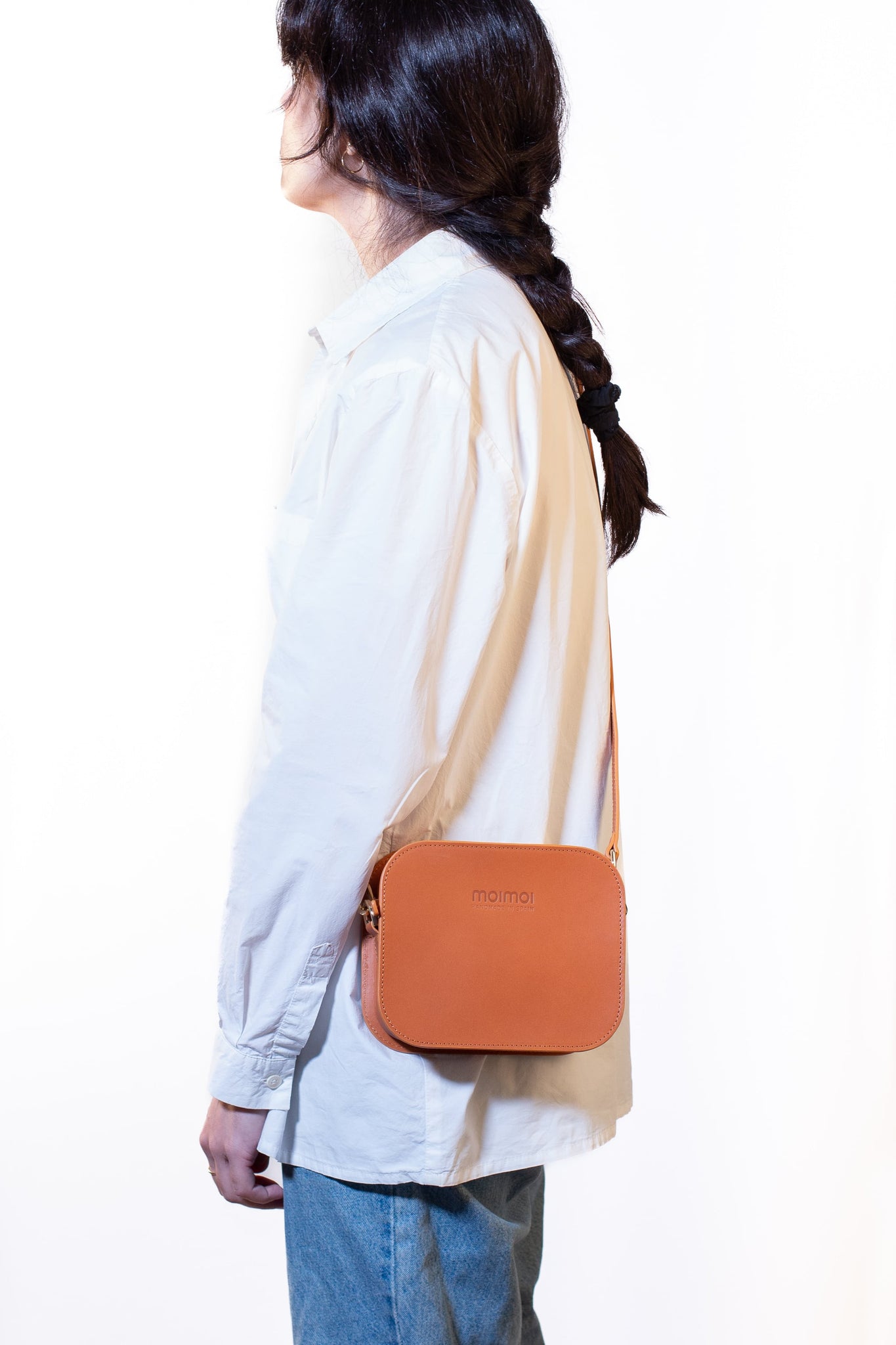 SOFIA small crossbody bag in light brown – MOIMOI accessories